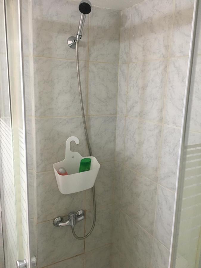 Larnaca Beach Apartment 1A Екстер'єр фото